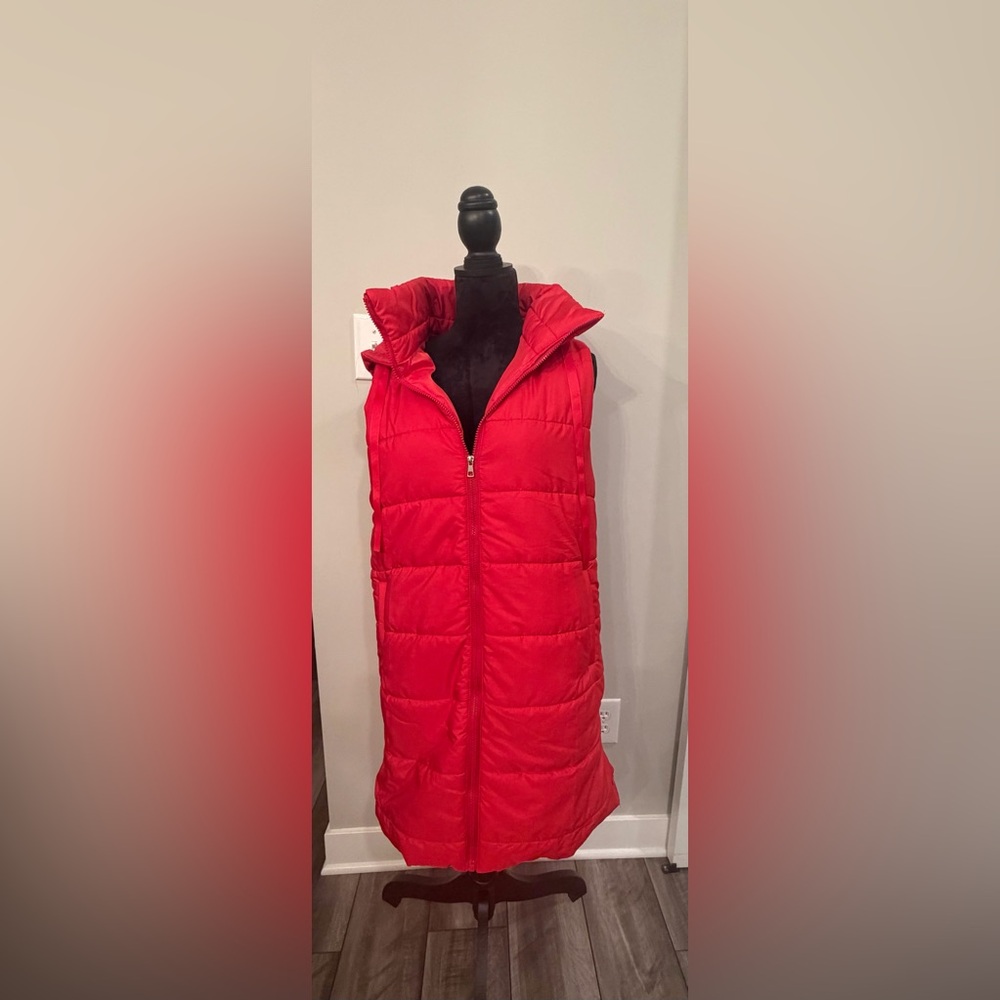 NEW- NO BRAND Bright Red Long Puffer Vest with Hood
  
#76